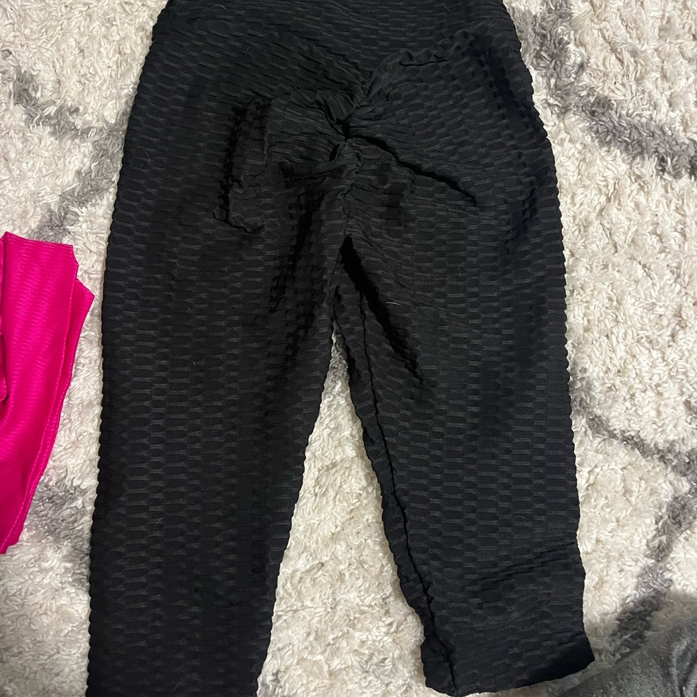 Cropped Tiktok leggings size M